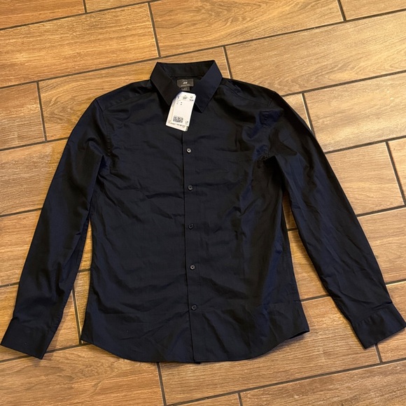 H&M Other - H&M Men's Slim Fit Black Dress Shirt
